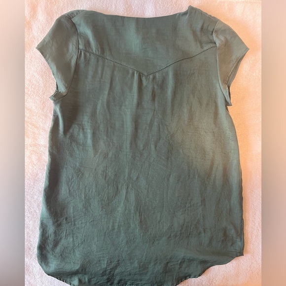 H&M green top - Picture 2 of 2